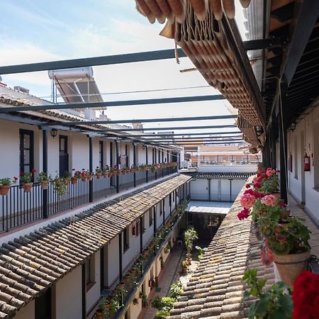 Apartamento Con Encanto En Patio Sevillano Exterior photo